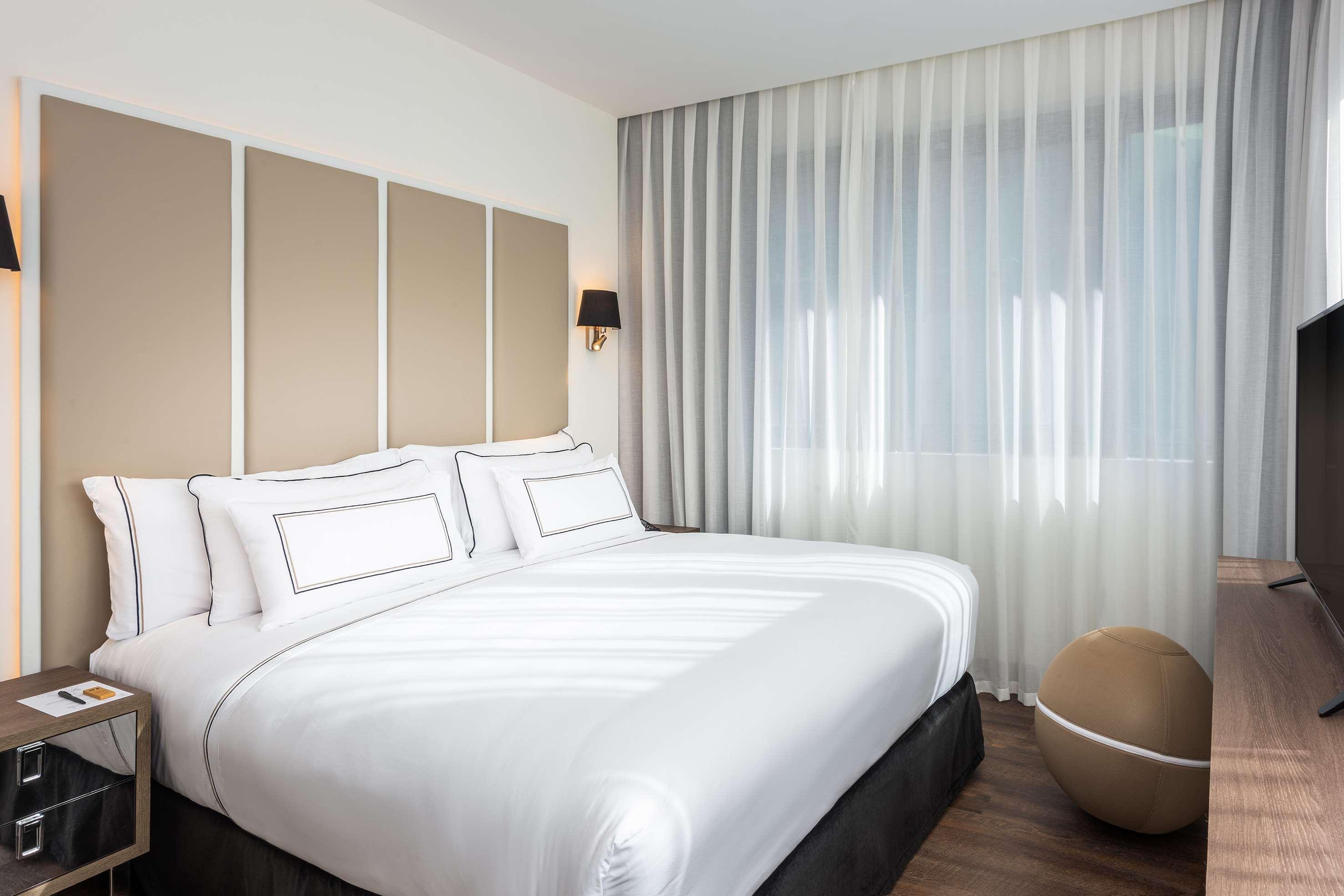 Melia Madrid Serrano Exterior photo