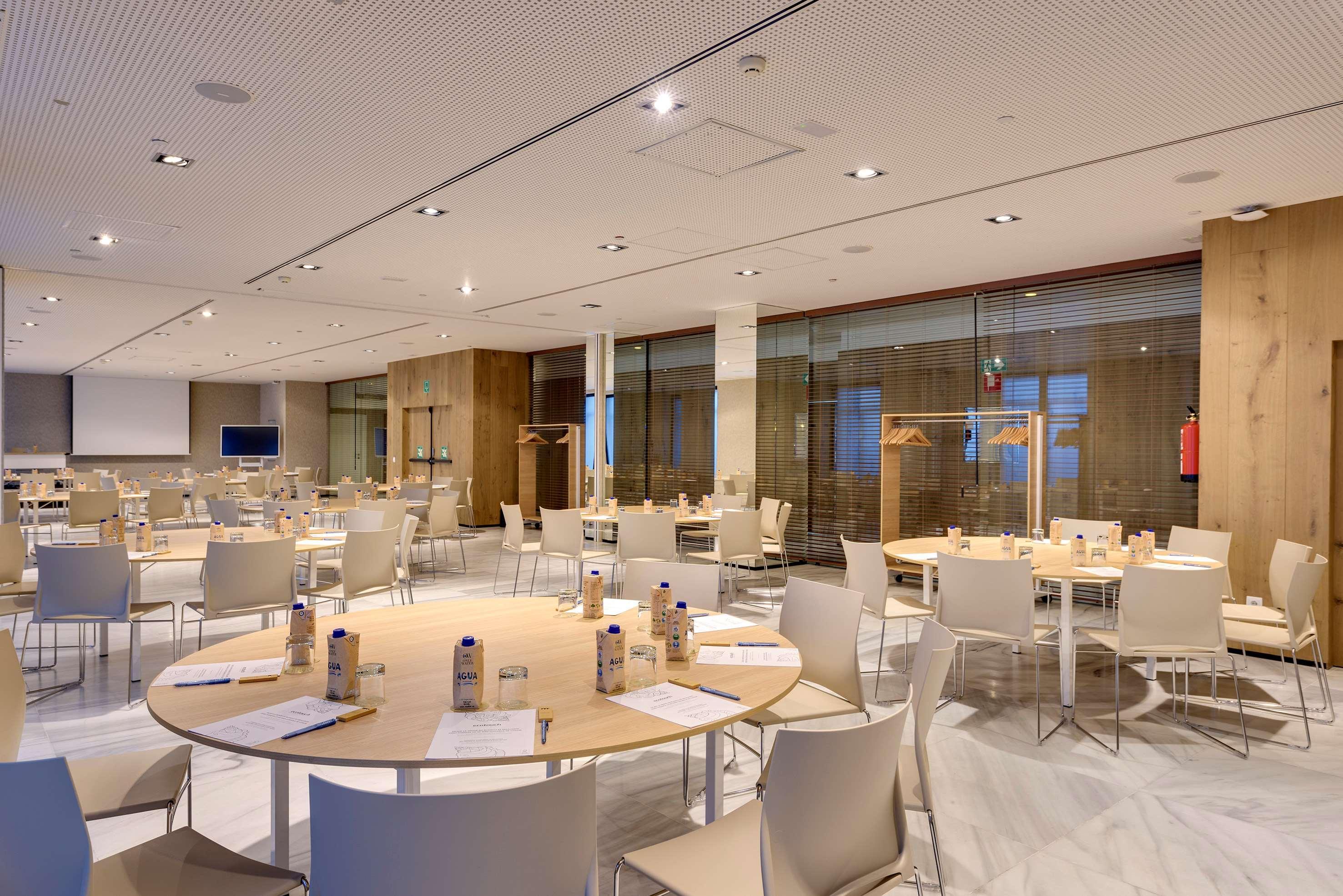 Melia Madrid Serrano Exterior photo